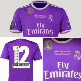 Maillot/Tenue Real Madrid 12 Ligue des champions pourpre