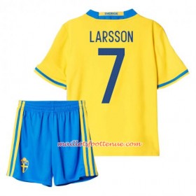 Maillot/Tenue Suède Larsson 7 Enfant Domicile 2016