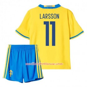 Maillot/Tenue Suède Larsson 11 Enfant Domicile 2016
