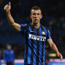 Inter Milan à l'extérieur contre Vérone, victoire 2-1
